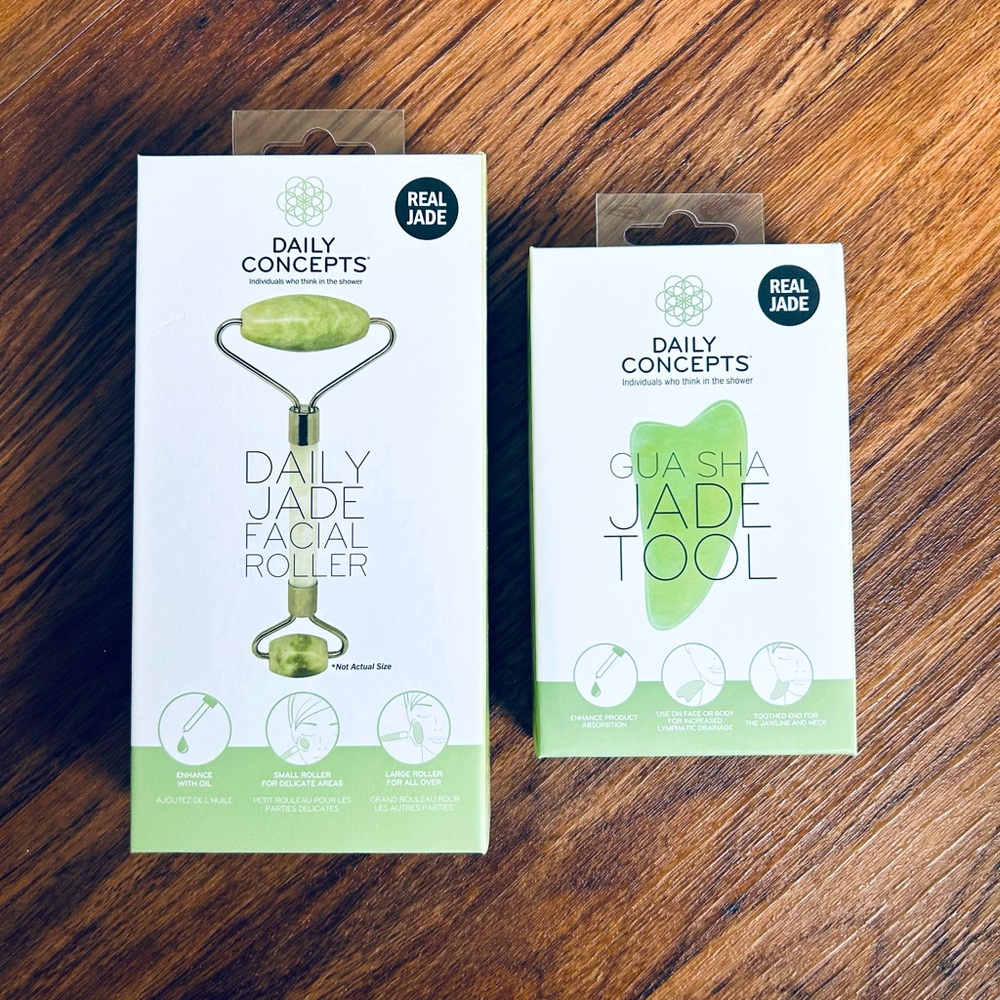 Daily Concepts Daily Jade Facial Roller & Gua Sha Jade Tool- NWT